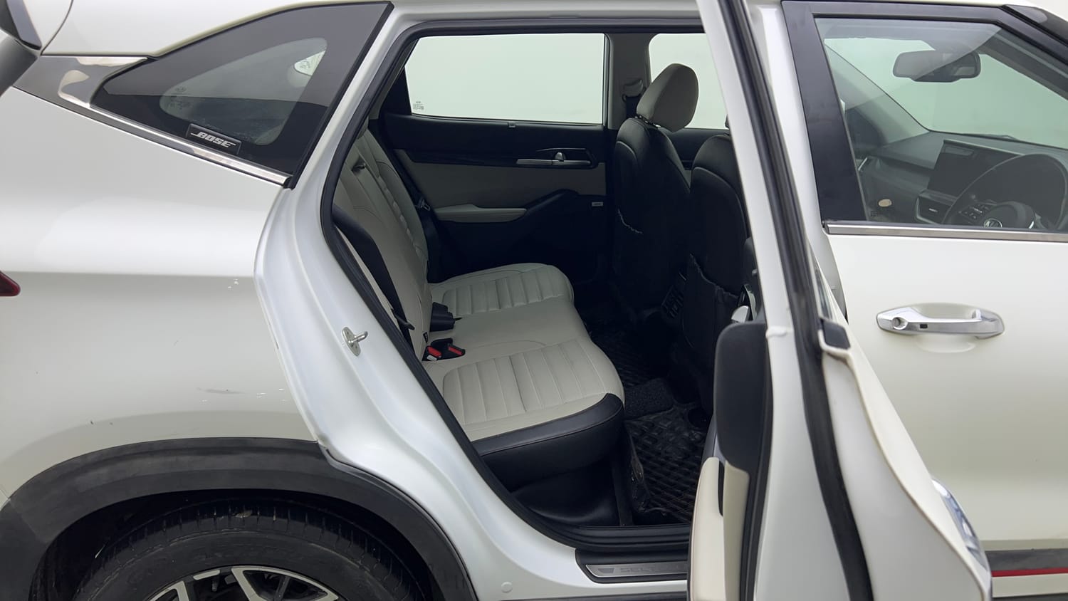 Used 2019 kia Seltos GTX Plus DCT 1.4 Petrol Automatic interior RIGHT SIDE REAR DOOR CABIN VIEW
