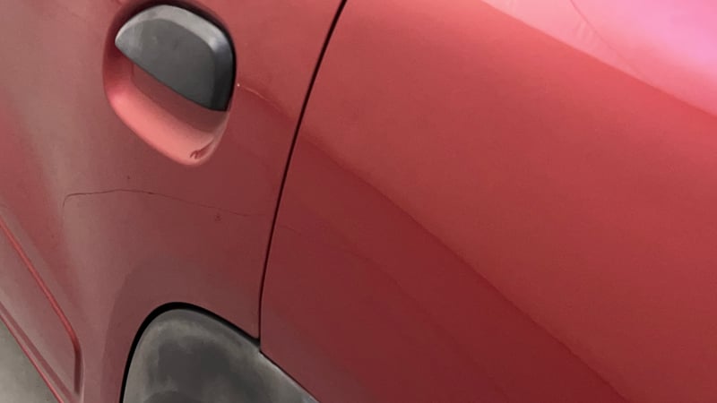 Used 2017 Renault Kwid 1.0 RXT AMT Petrol Automatic dents MINOR DENT