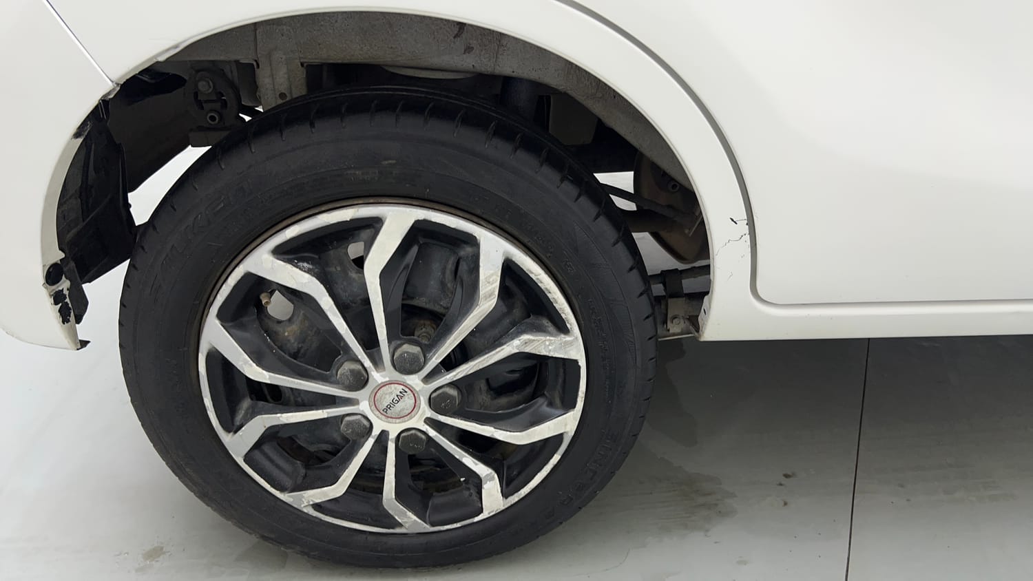 Used 2019 Maruti Suzuki Alto K10 VXI CNG (Outside Fitted) Cng Manual tyres RIGHT REAR TYRE RIM VIEW