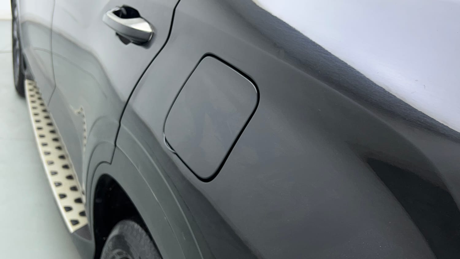 Used 2022 Hyundai Alcazar Signature (O) 7 Seater 1.5 Diesel AT Diesel Automatic dents MINOR SCRATCH