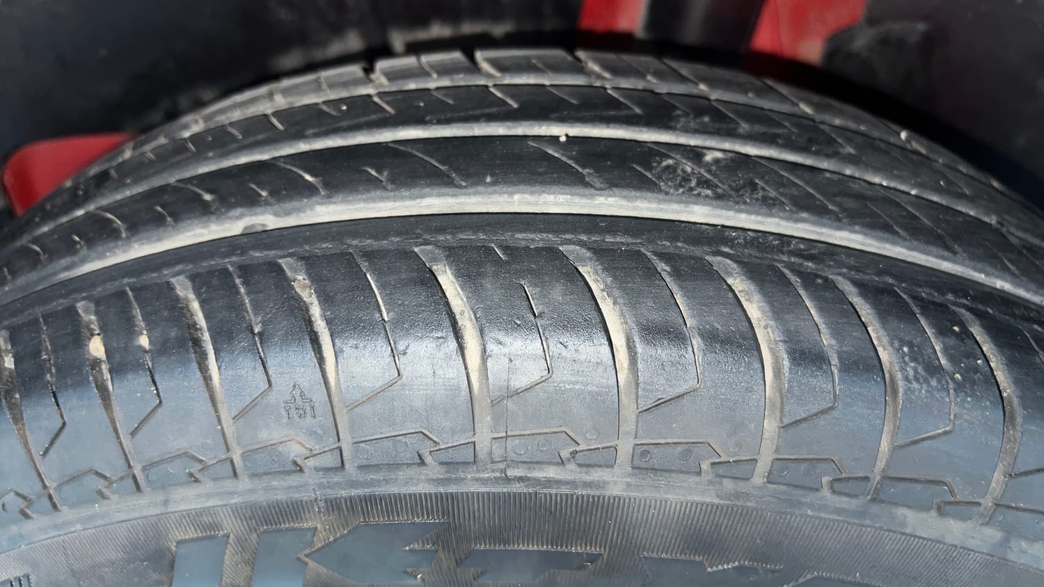 Used 2023 Maruti Suzuki Swift LXi Petrol Manual tyres LEFT REAR TYRE TREAD VIEW
