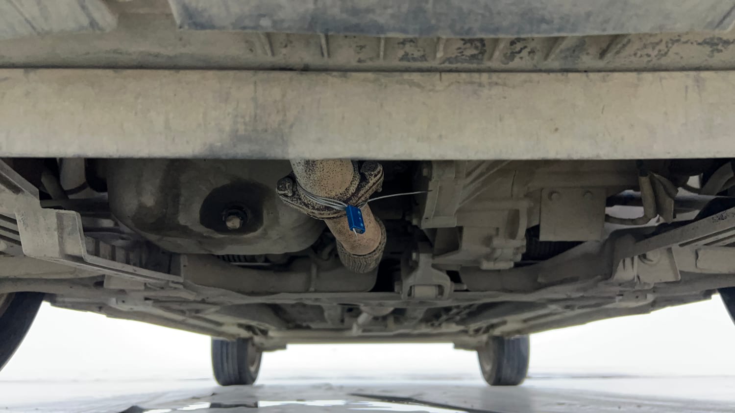 Used 2022 Tata Punch Kaziranga Creative AMT Petrol Automatic extra FRONT LEFT UNDERBODY VIEW