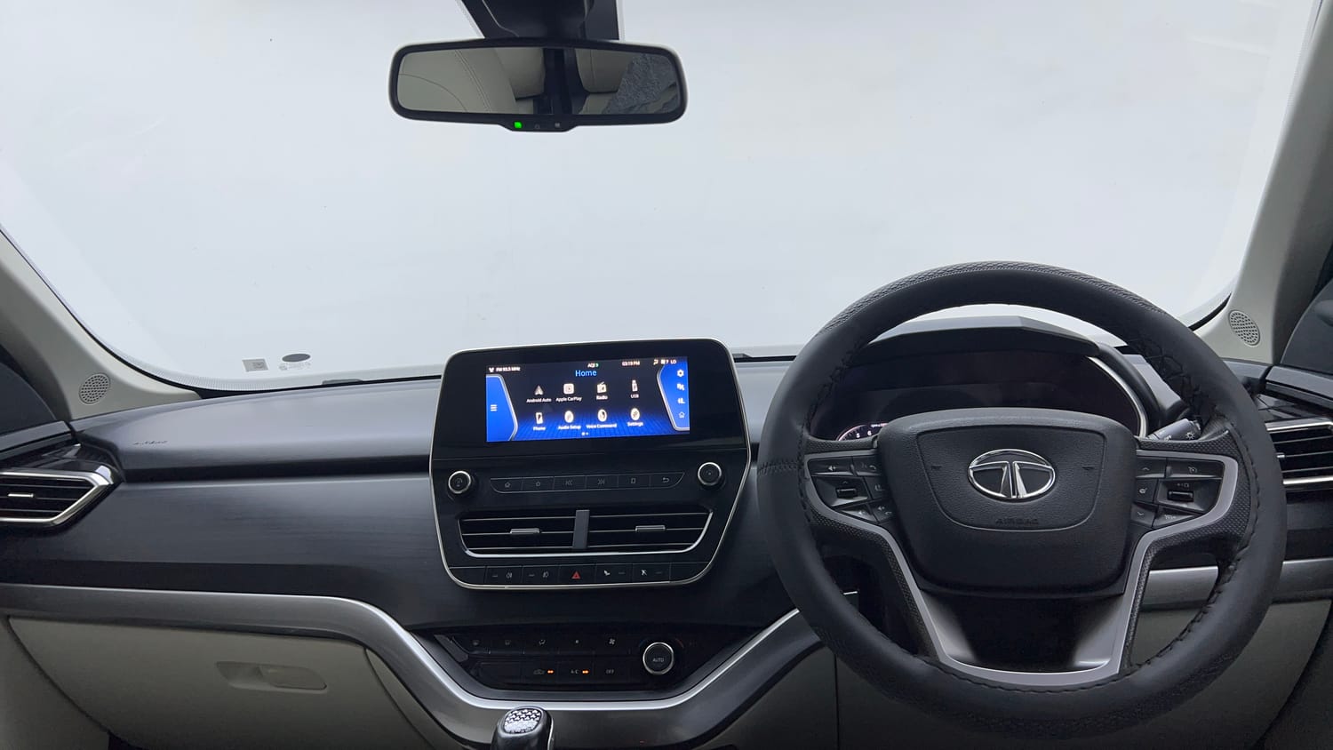 2021 Tata Safari XZA-12