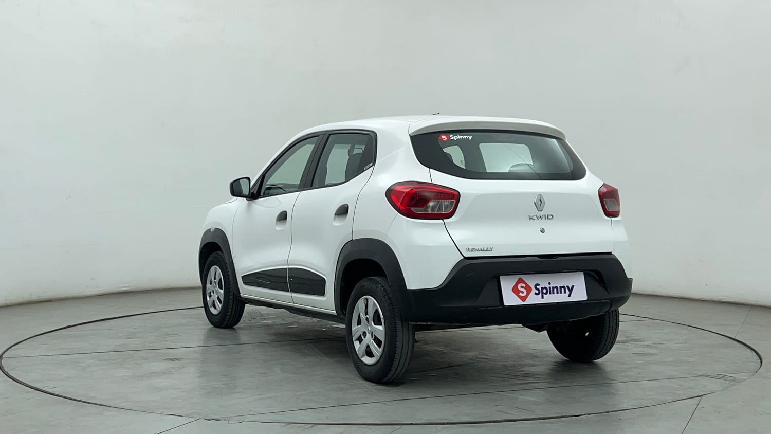 Used 2016 Renault Kwid RXT Petrol Manual exterior LEFT REAR CORNER VIEW