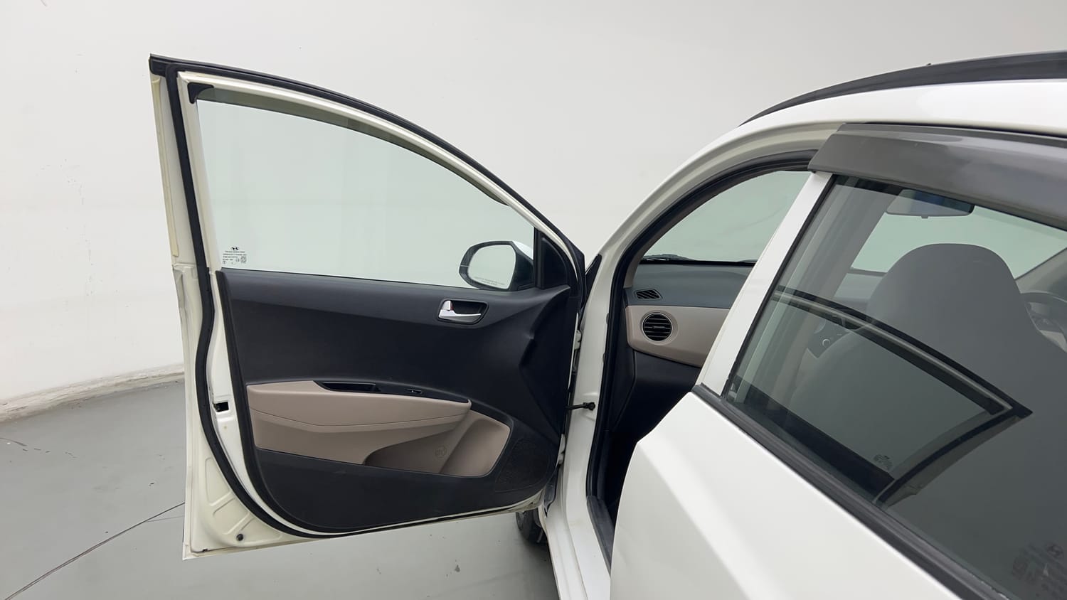 Used 2015 Hyundai Grand i10 Sportz 1.2 Kappa VTVT Petrol Manual interior LEFT FRONT DOOR OPEN VIEW