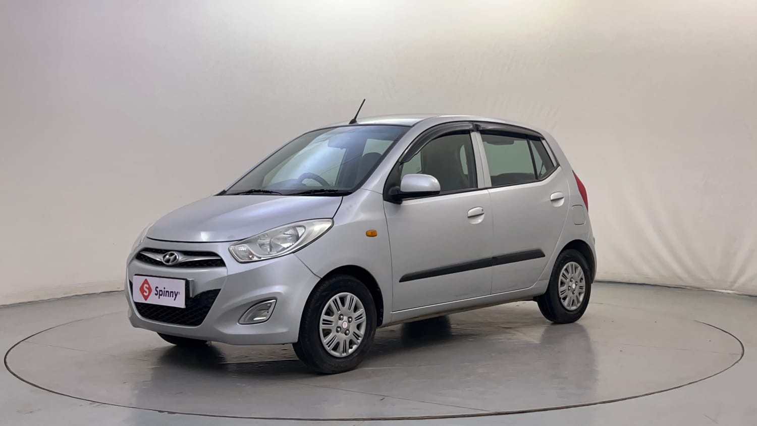 I10