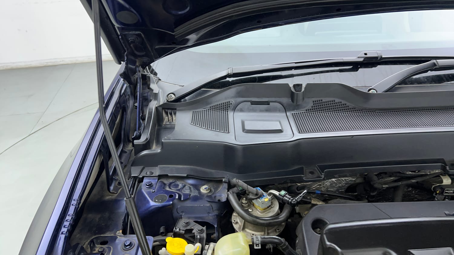 2021 Tata Safari XZA-32