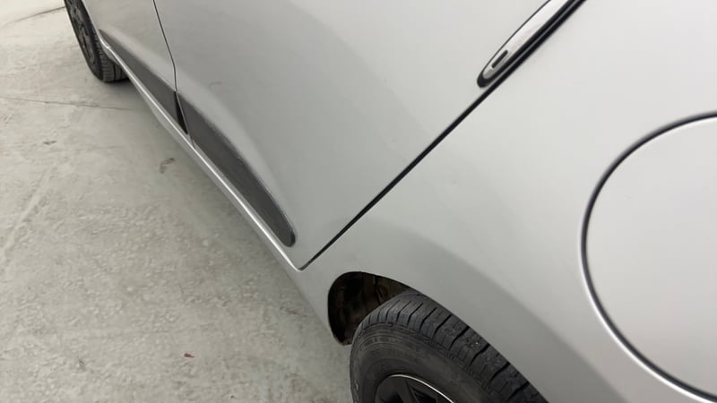 Used 2015 Hyundai Grand i10 Sportz 1.2 Kappa VTVT Petrol Manual dents MINOR DENT