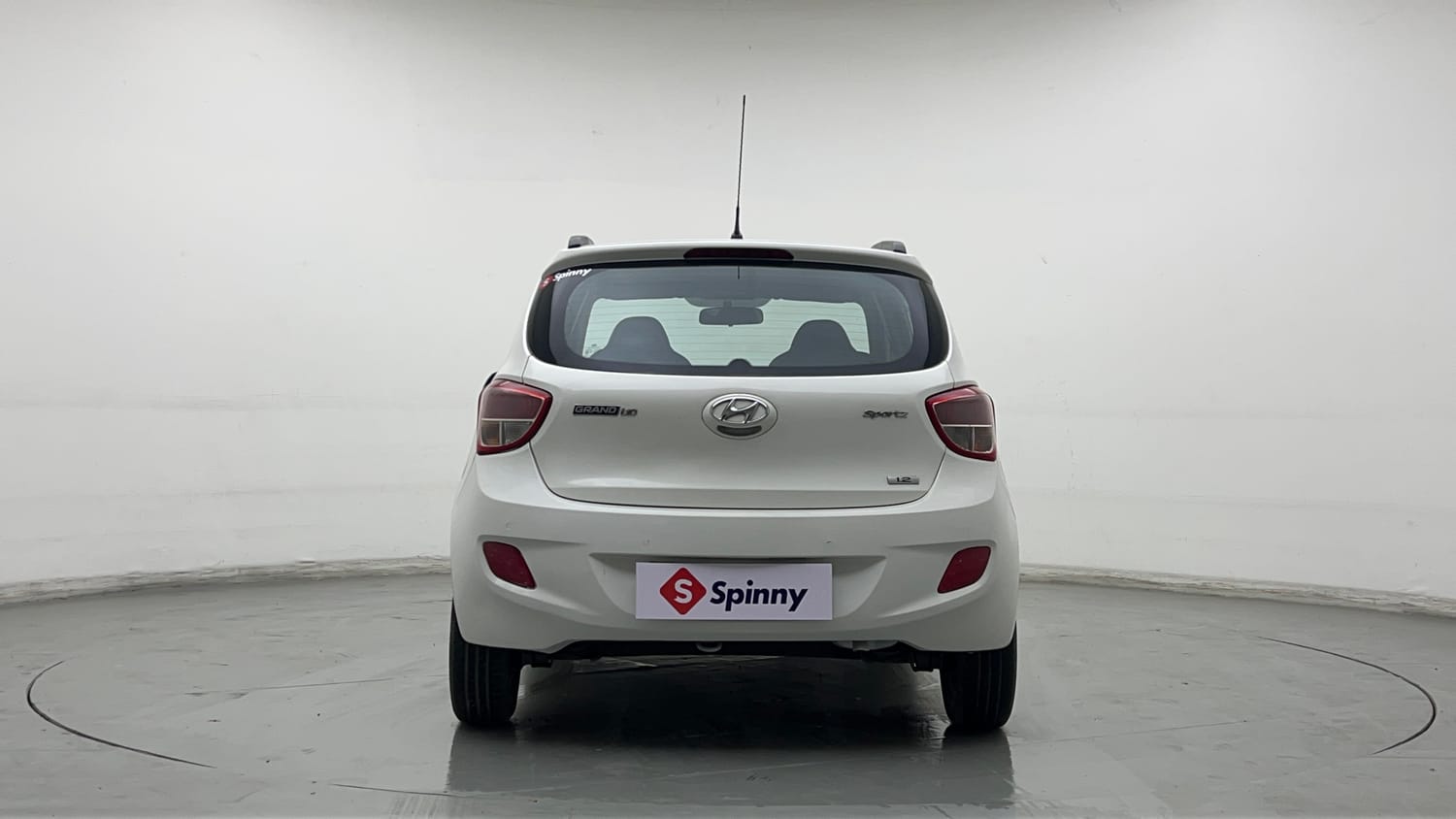 Used 2015 Hyundai Grand i10 Sportz 1.2 Kappa VTVT Petrol Manual exterior BACK VIEW