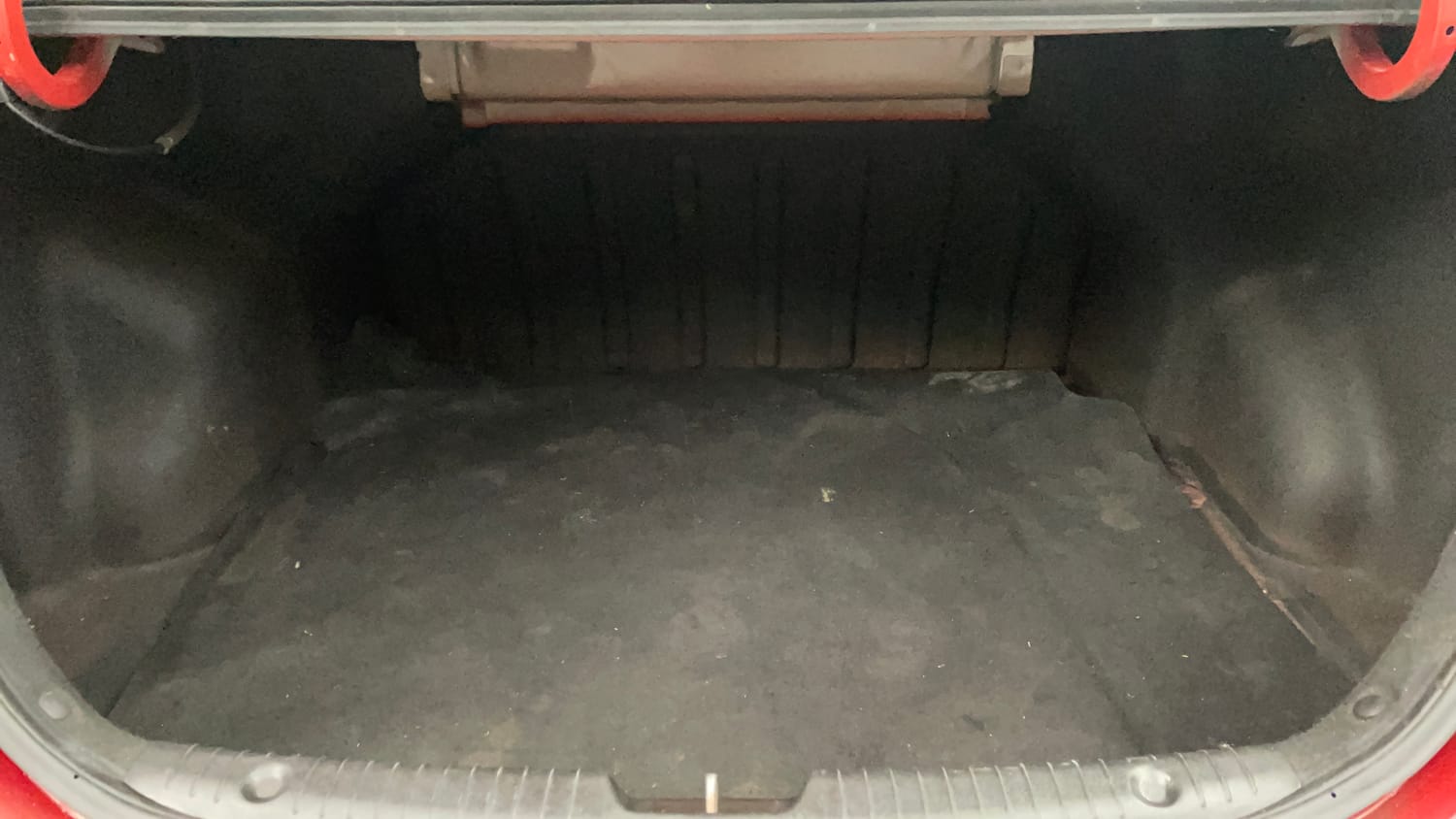 Used 2016 Hyundai Fluidic Verna 4S 1.6 VTVT S Petrol Manual interior DICKY INSIDE VIEW