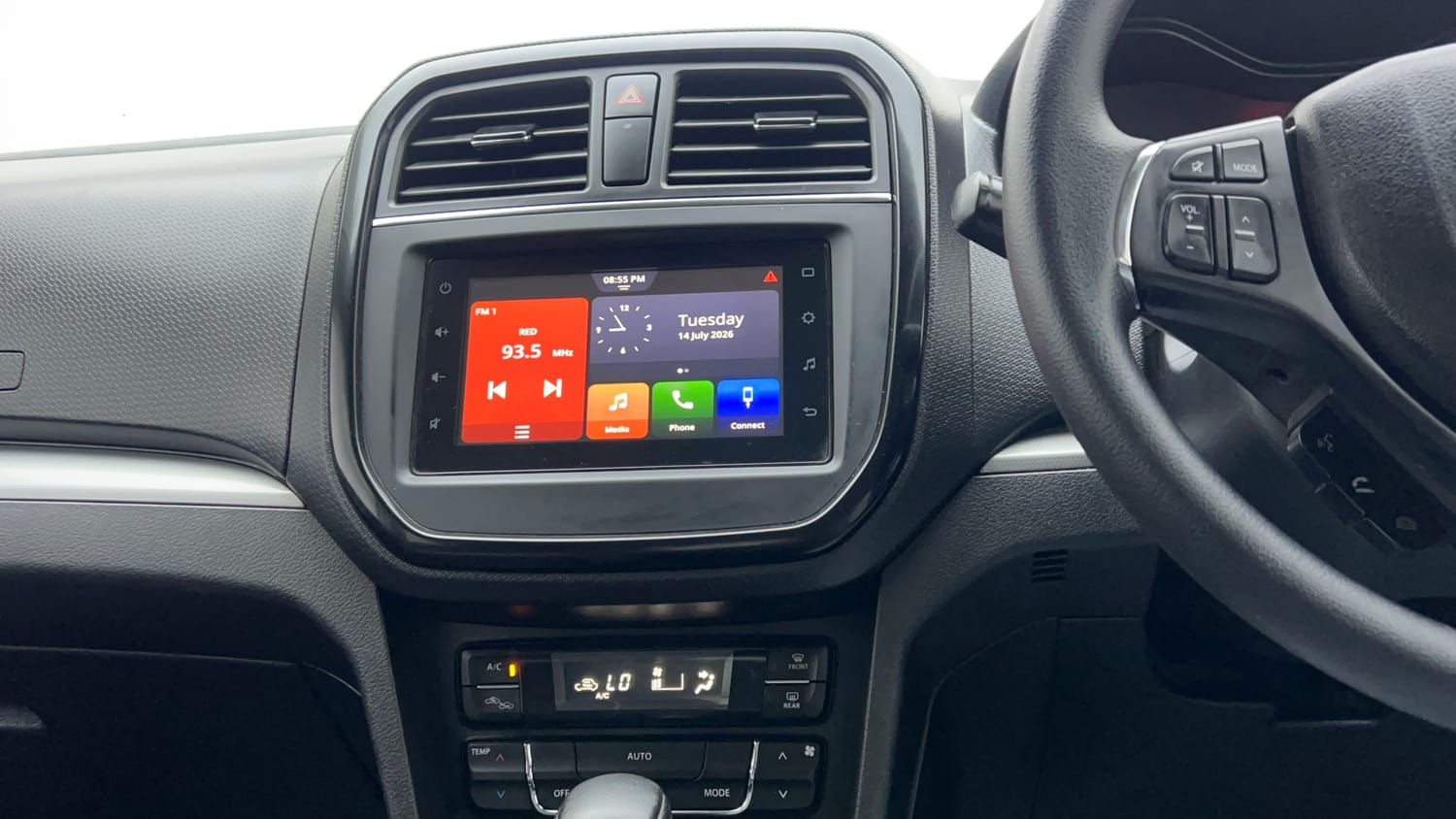 Used 2020 Maruti Suzuki Vitara Brezza ZXi AT SHVS Petrol Automatic interior MUSIC SYSTEM & AC CONTROL VIEW