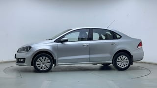 Used 2015 Volkswagen Vento Comfortline Diesel AT Diesel Automatic exterior LEFT SIDE VIEW