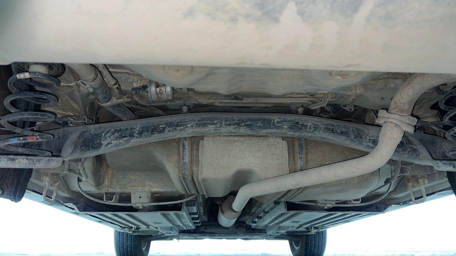 Used 2020 Maruti Suzuki Vitara Brezza ZXi AT SHVS Petrol Automatic extra REAR UNDERBODY VIEW (TAKEN FROM REAR)