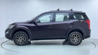 Used 2017 Mahindra XUV500 W6 AT Diesel Automatic exterior LEFT SIDE VIEW