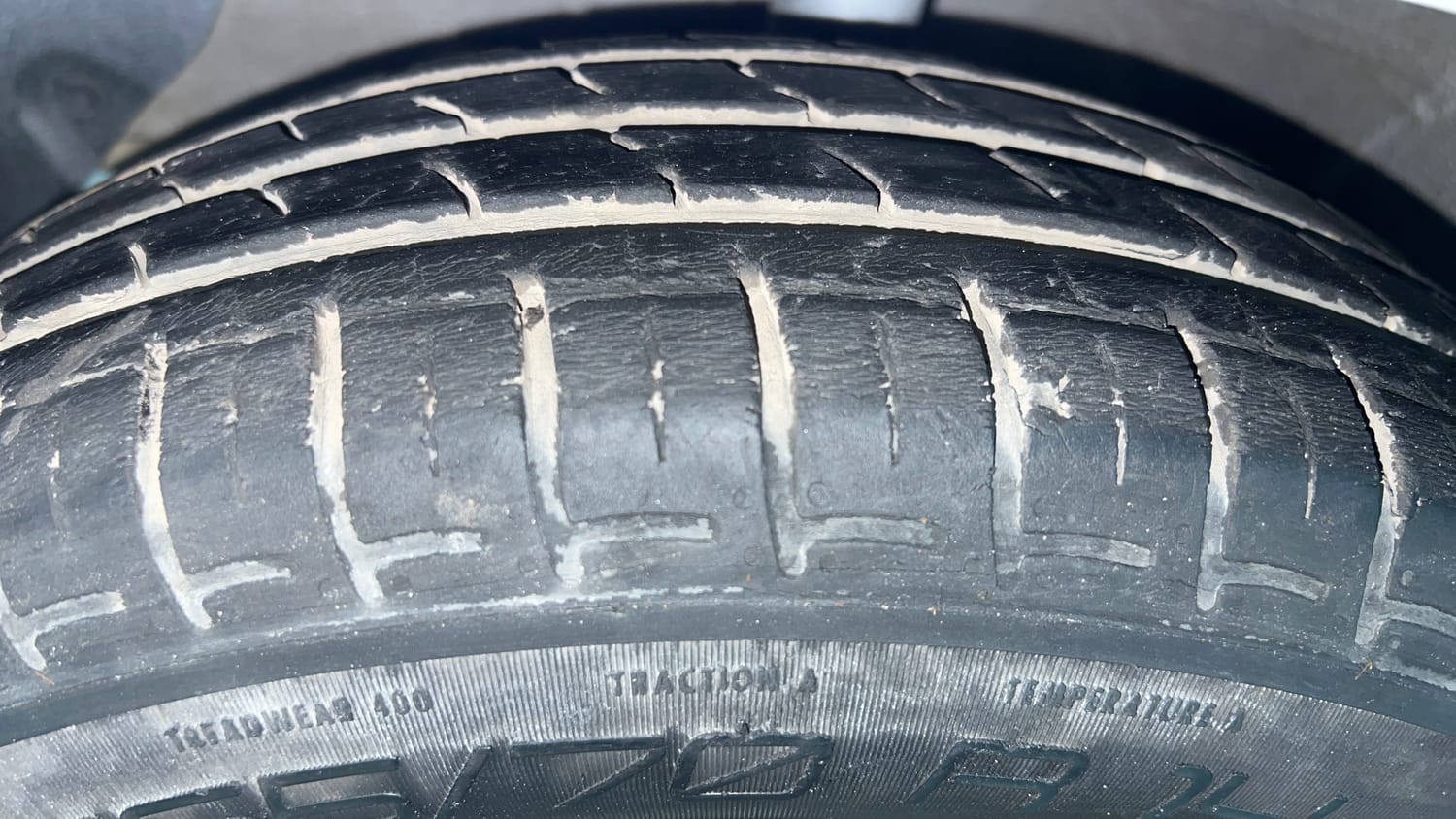 Used 2015 Hyundai Grand i10 Sportz 1.2 Kappa VTVT Petrol Manual tyres LEFT FRONT TYRE TREAD VIEW