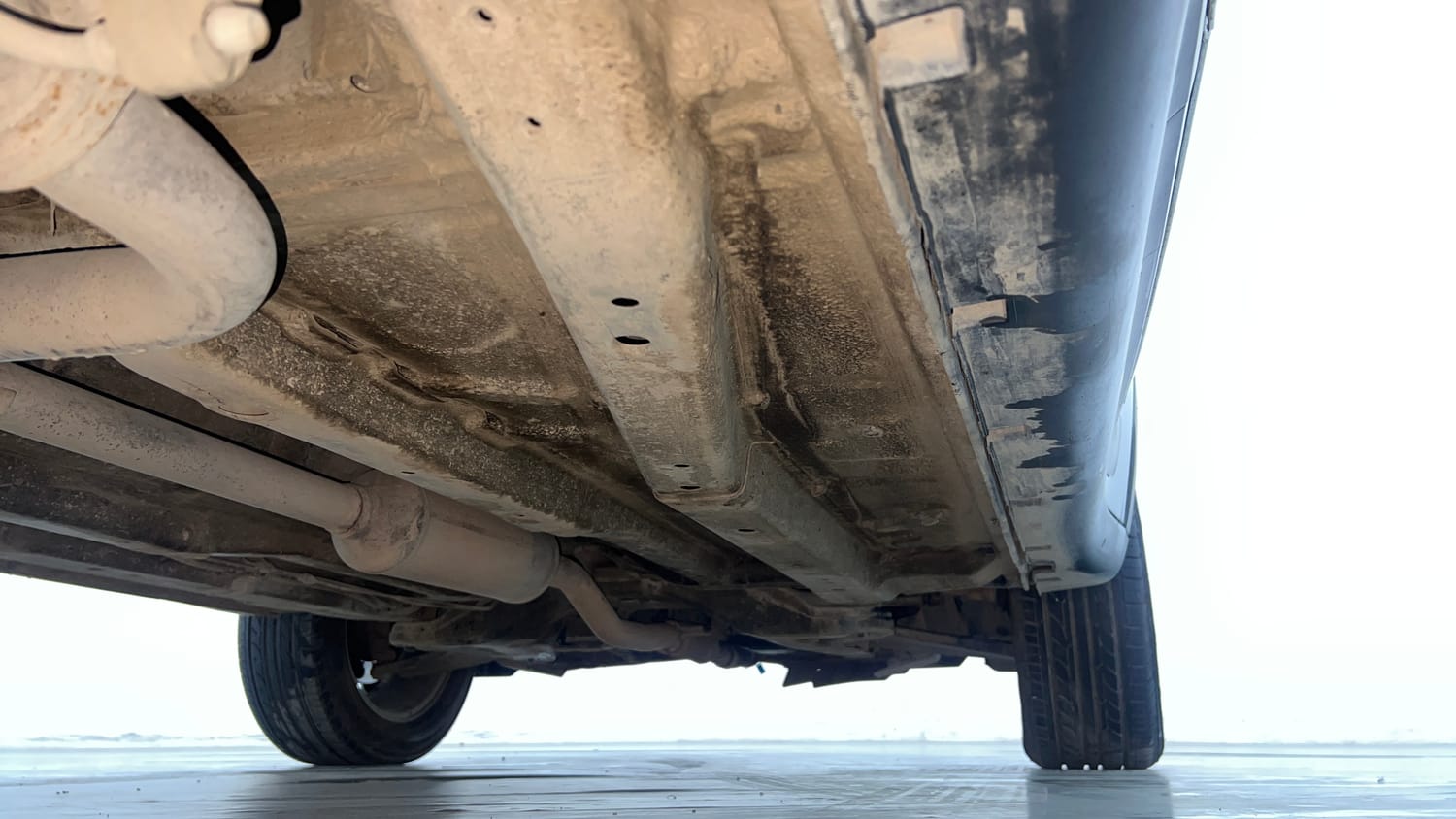 Used 2023 Tata Nexon XZ Plus Petrol Manual extra REAR RIGHT UNDERBODY VIEW