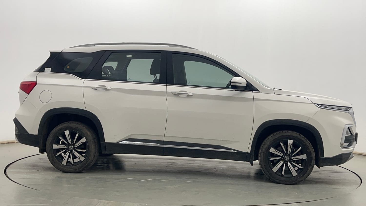 Used 2020 MG Motors Hector Sharp 2.0 Diesel Diesel Manual exterior RIGHT SIDE VIEW