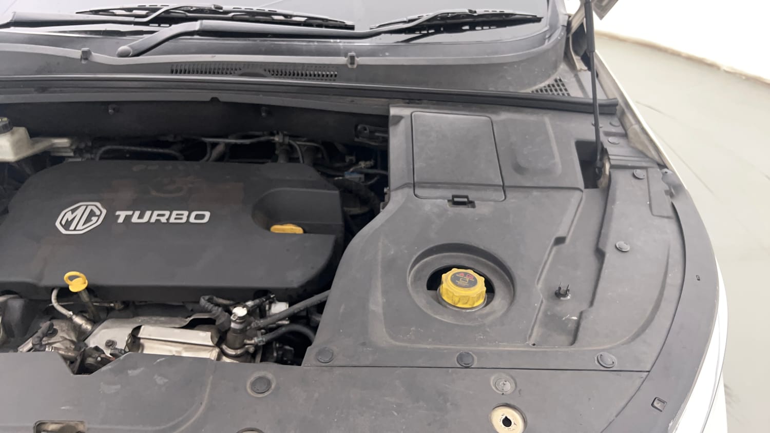 Used 2020 MG Motors Hector Sharp 2.0 Diesel Diesel Manual engine ENGINE LEFT SIDE VIEW