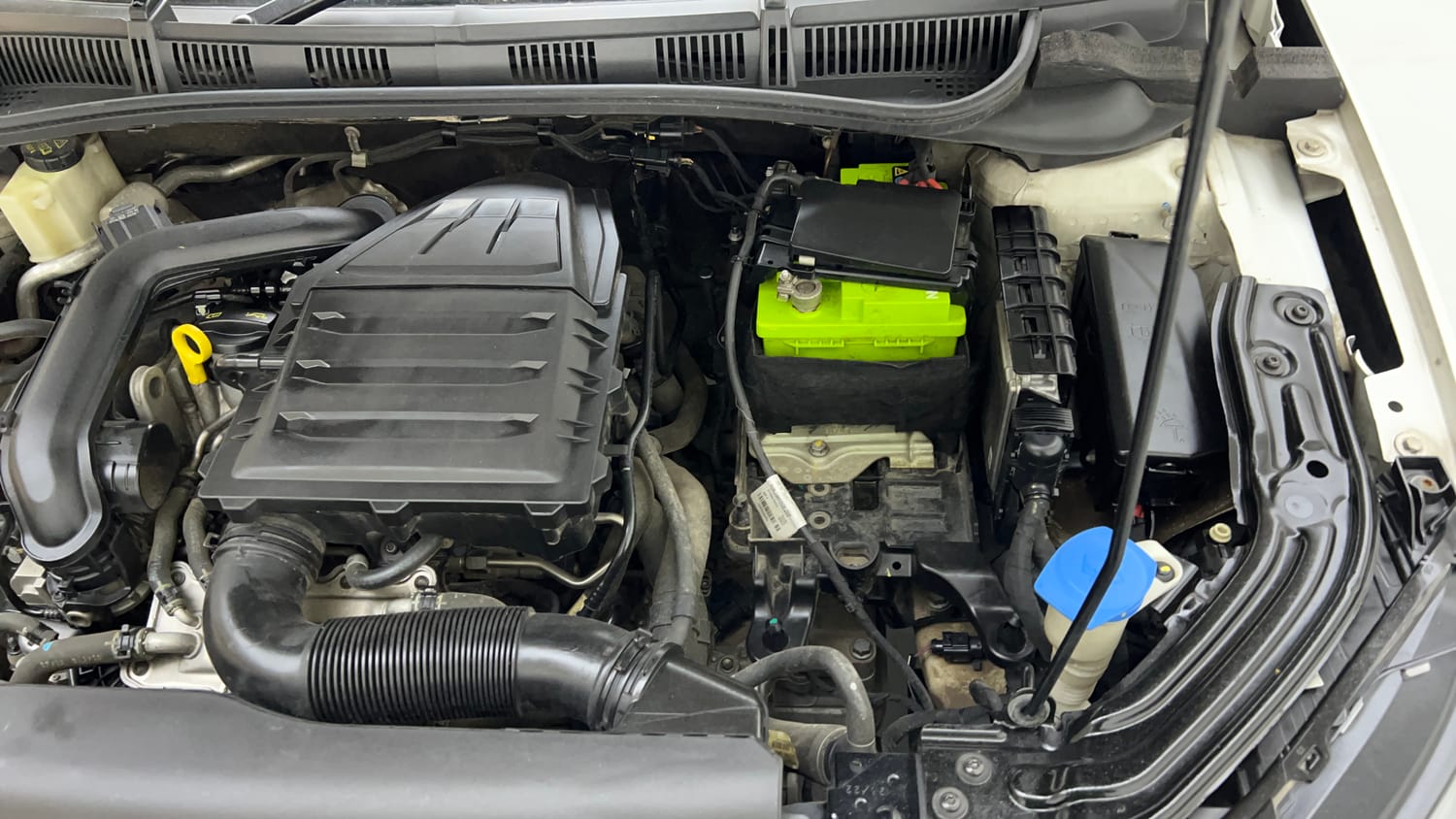 2022 Skoda Slavia Style 1.0L TSI AT-28