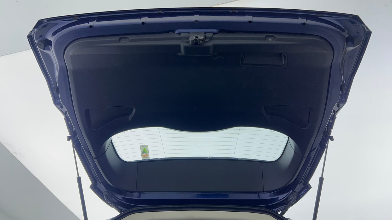 2021 Tata Safari XZA-25