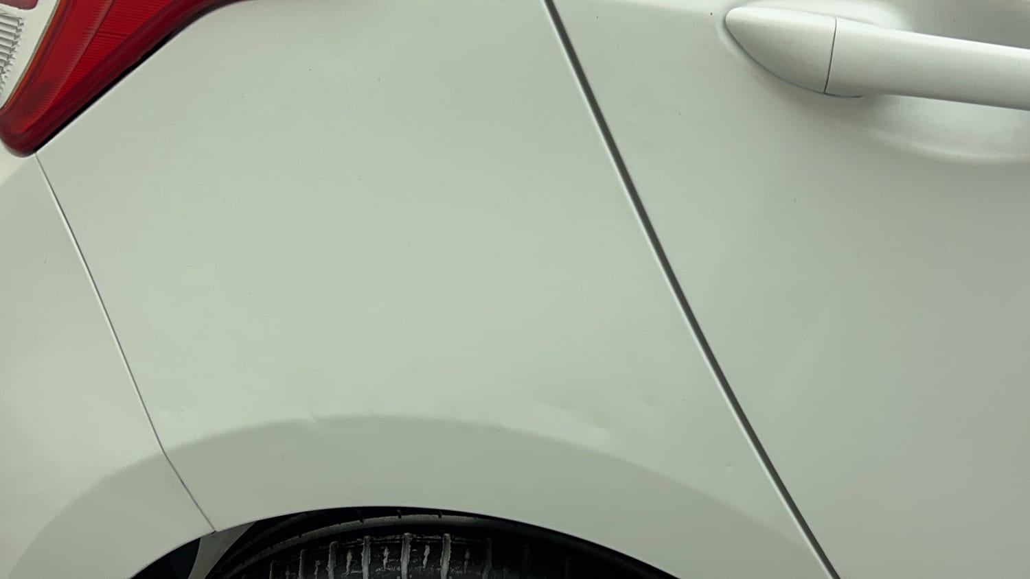 Used 2015 Hyundai Grand i10 Sportz 1.2 Kappa VTVT Petrol Manual dents MINOR SCRATCH
