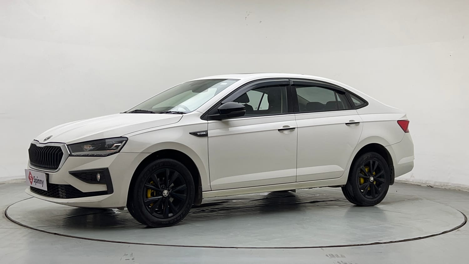 2022 Skoda Slavia Style 1.0L TSI AT