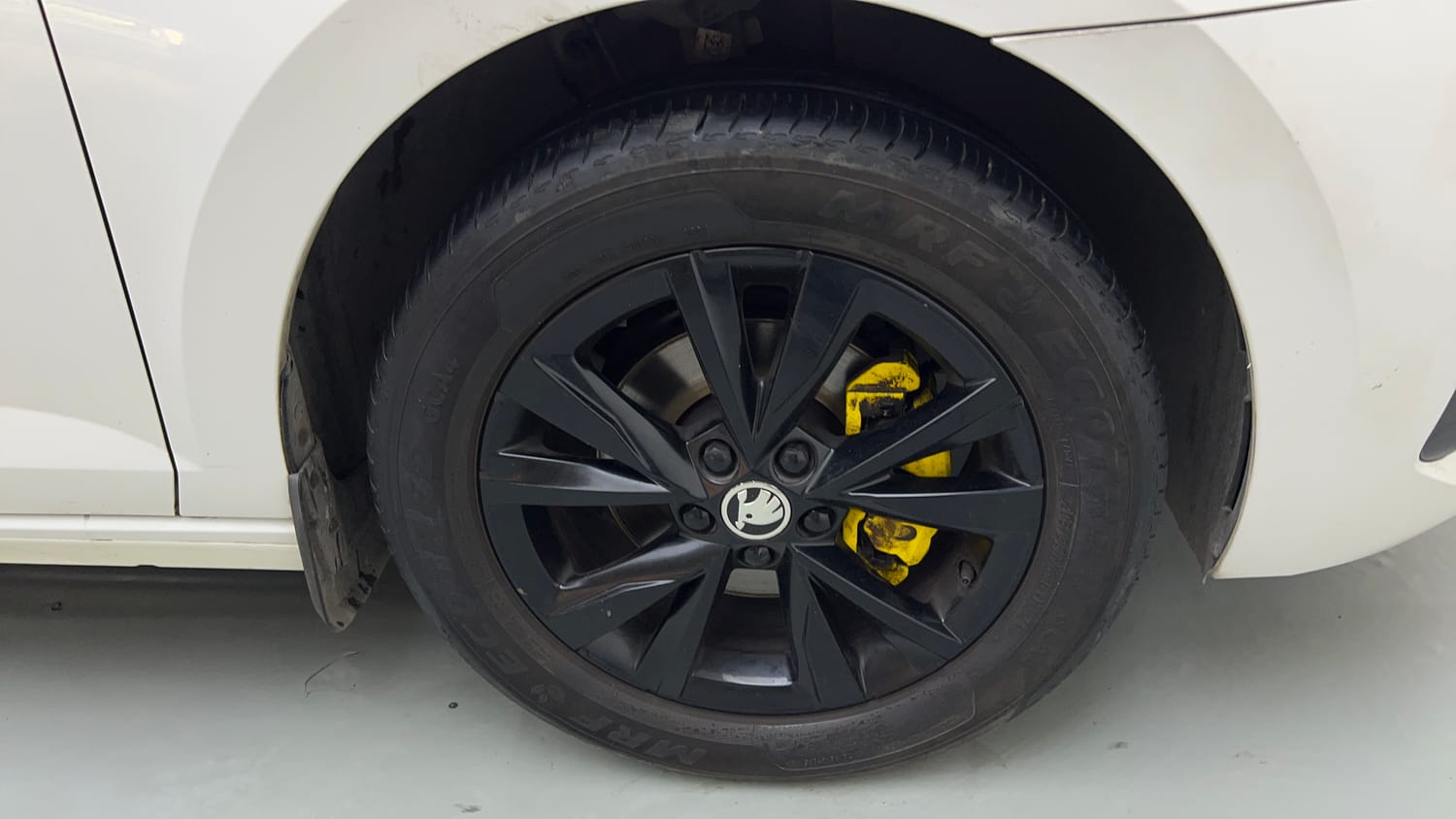2022 Skoda Slavia Style 1.0L TSI AT-32