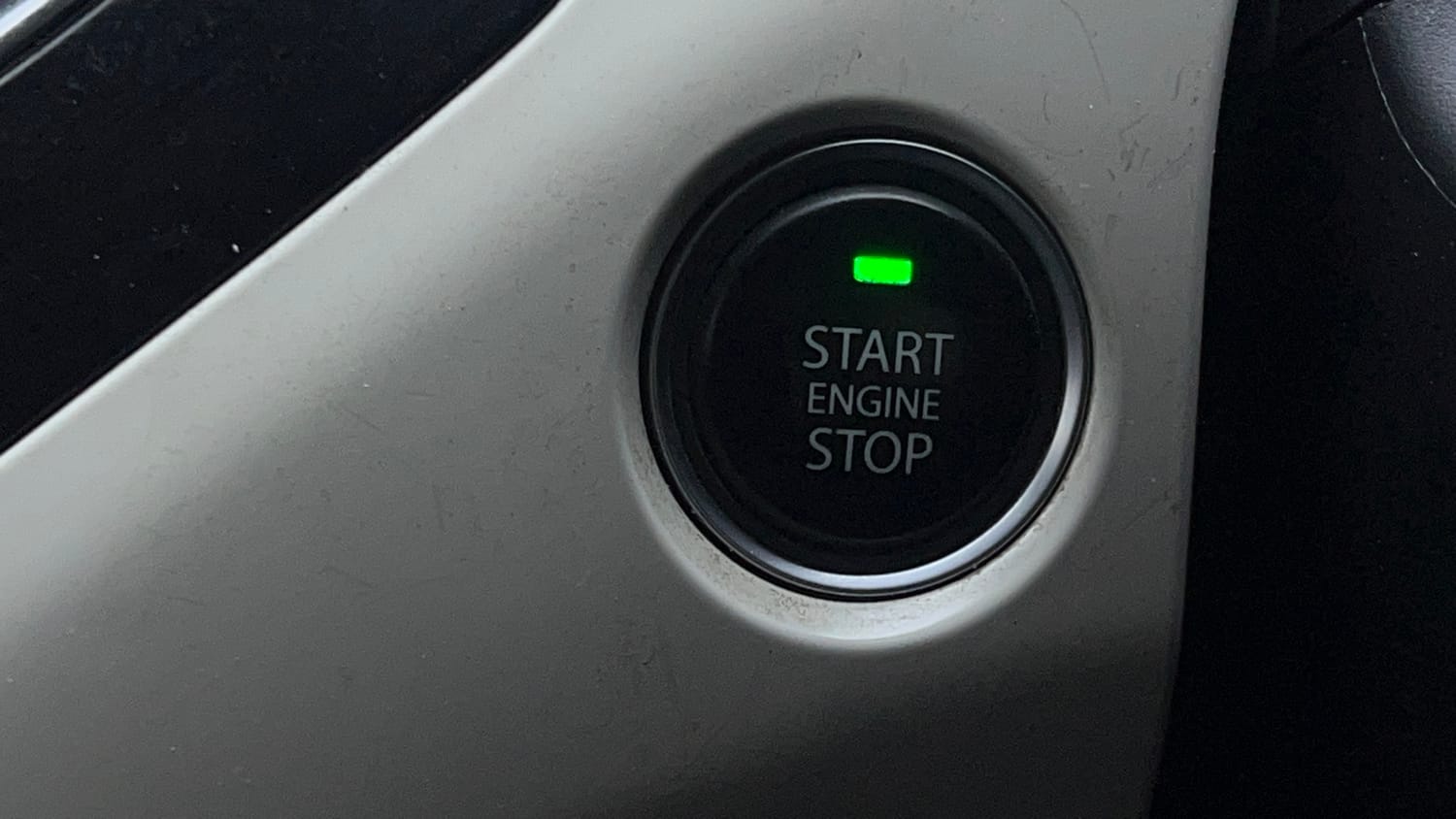 Used 2023 Tata Nexon XZ Plus Petrol Manual top_features Keyless start