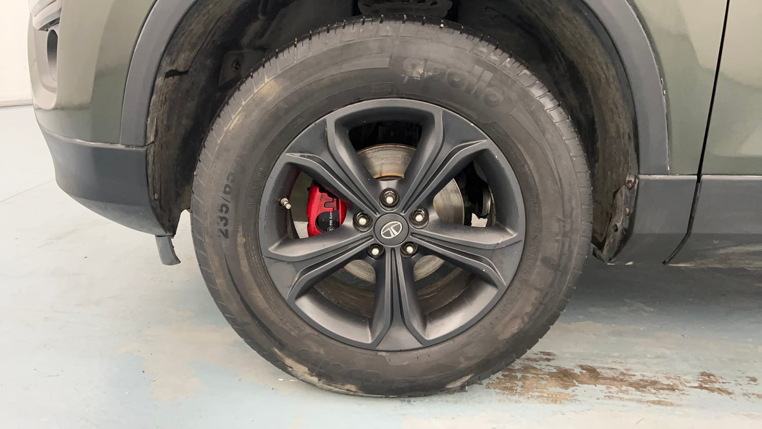 Used 2021 Tata Harrier XT Plus Camo Diesel Manual tyres LEFT FRONT TYRE RIM VIEW