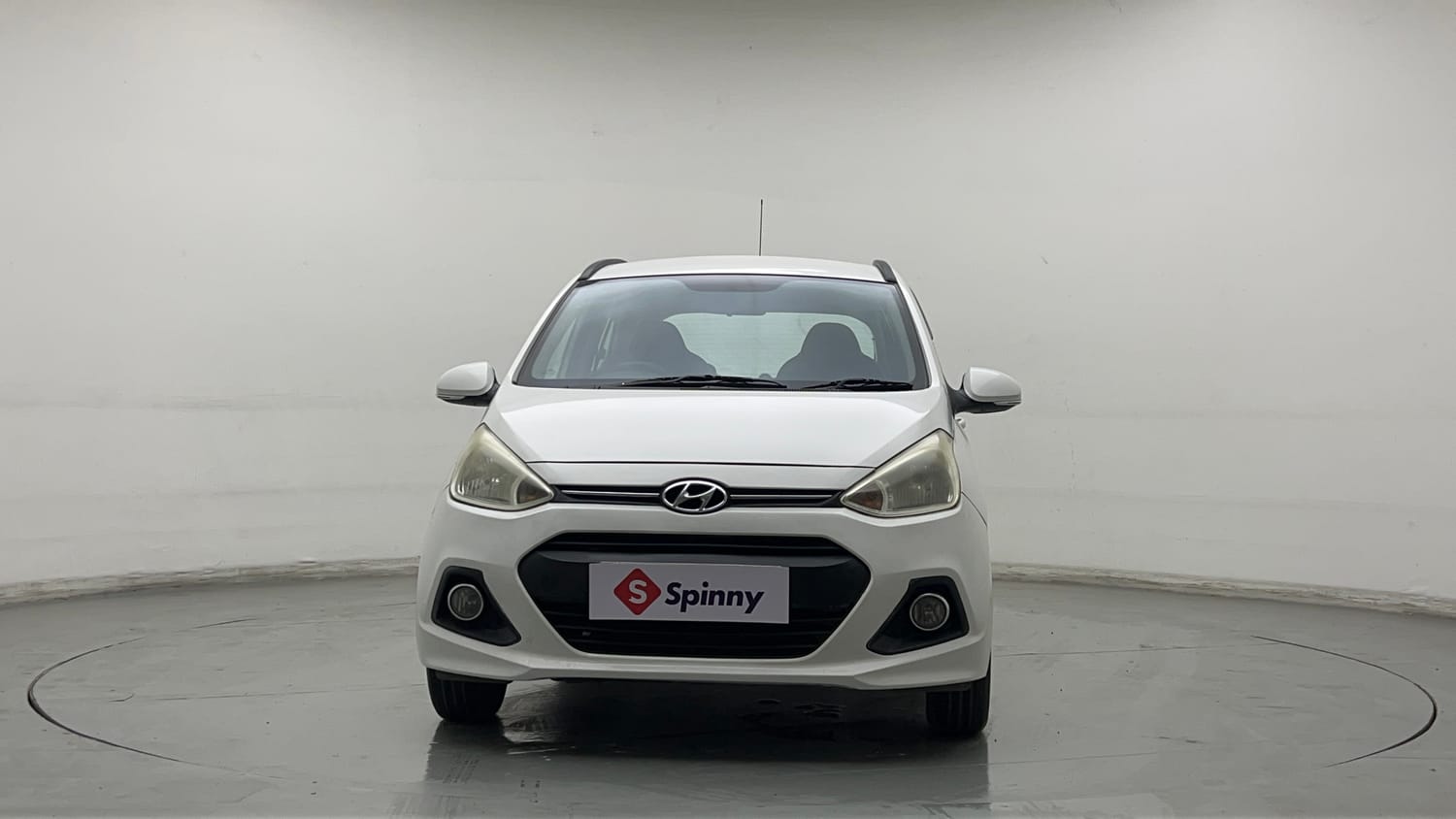 Used 2015 Hyundai Grand i10 Sportz 1.2 Kappa VTVT Petrol Manual exterior FRONT VIEW