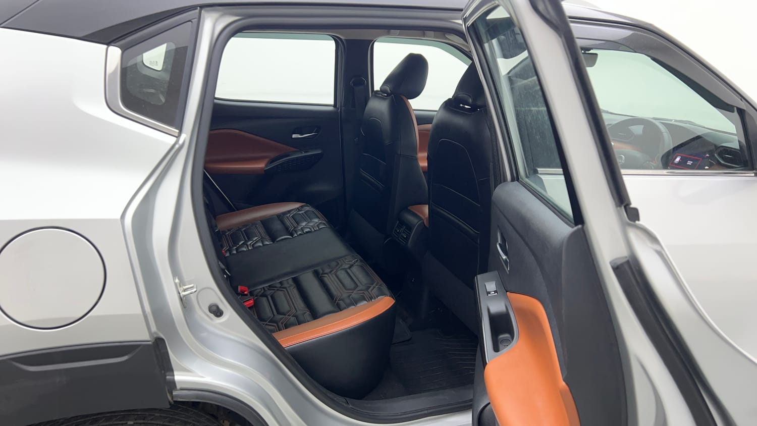 Used 2024 Nissan Magnite Tekna Plus B4D 1.0 Petrol AMT Dual Tone Petrol Automatic interior RIGHT SIDE REAR DOOR CABIN VIEW