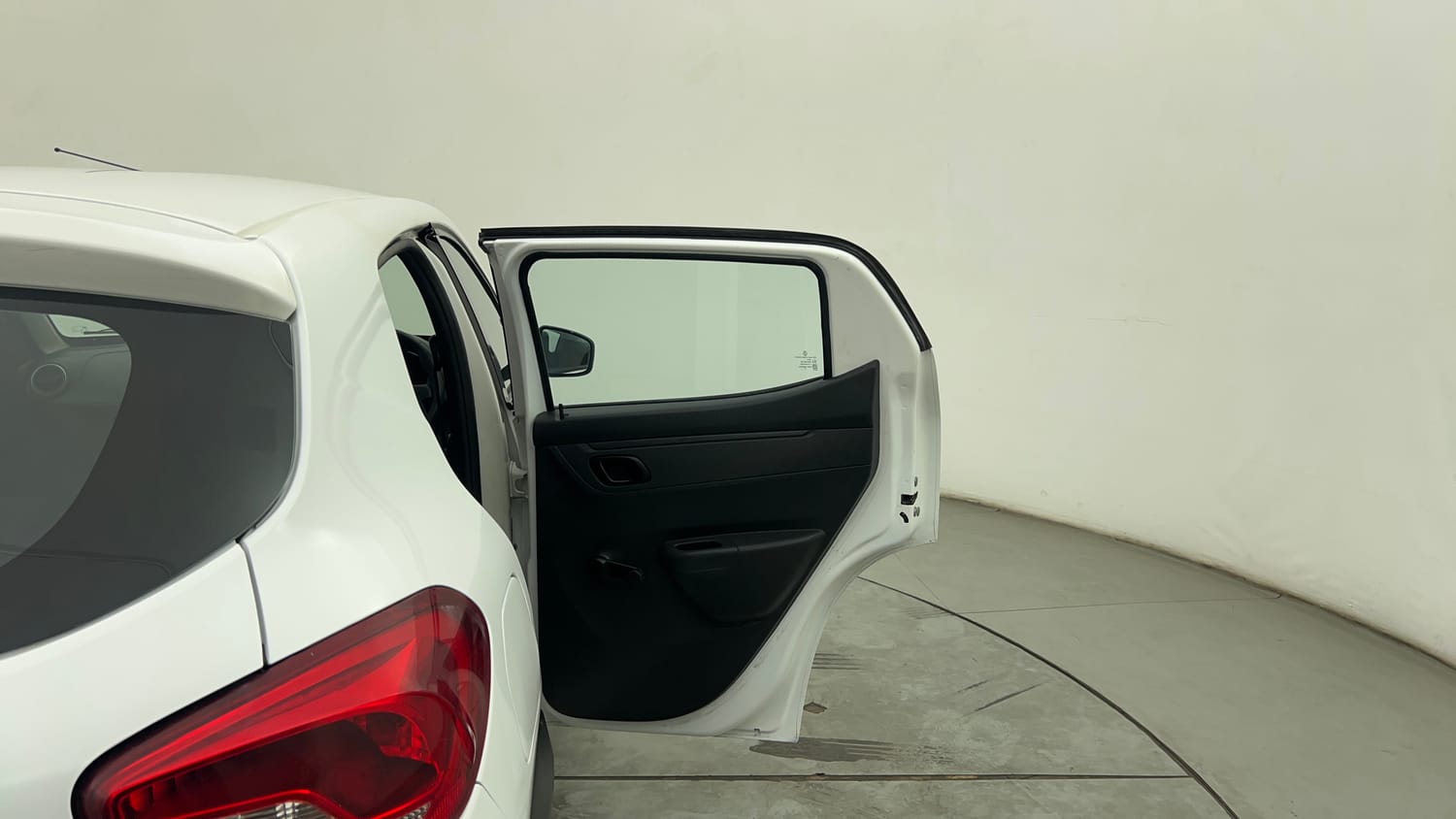 Used 2016 Renault Kwid RXT Petrol Manual interior RIGHT REAR DOOR OPEN VIEW