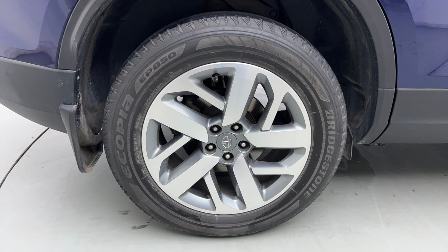 2021 Tata Safari XZA-34