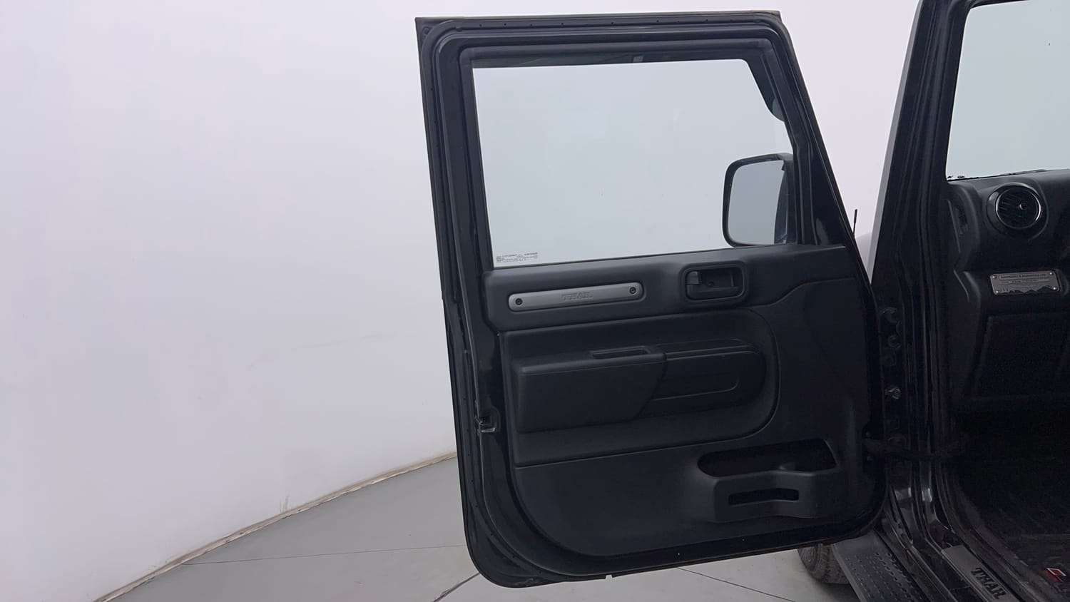 Used 2022 mahindra Thar LX Hard Top Petrol AT 4WD Petrol Automatic interior LEFT FRONT DOOR OPEN VIEW