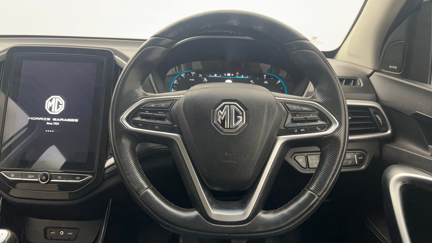 Used 2020 MG Motors Hector Sharp 2.0 Diesel Diesel Manual interior STEERING VIEW