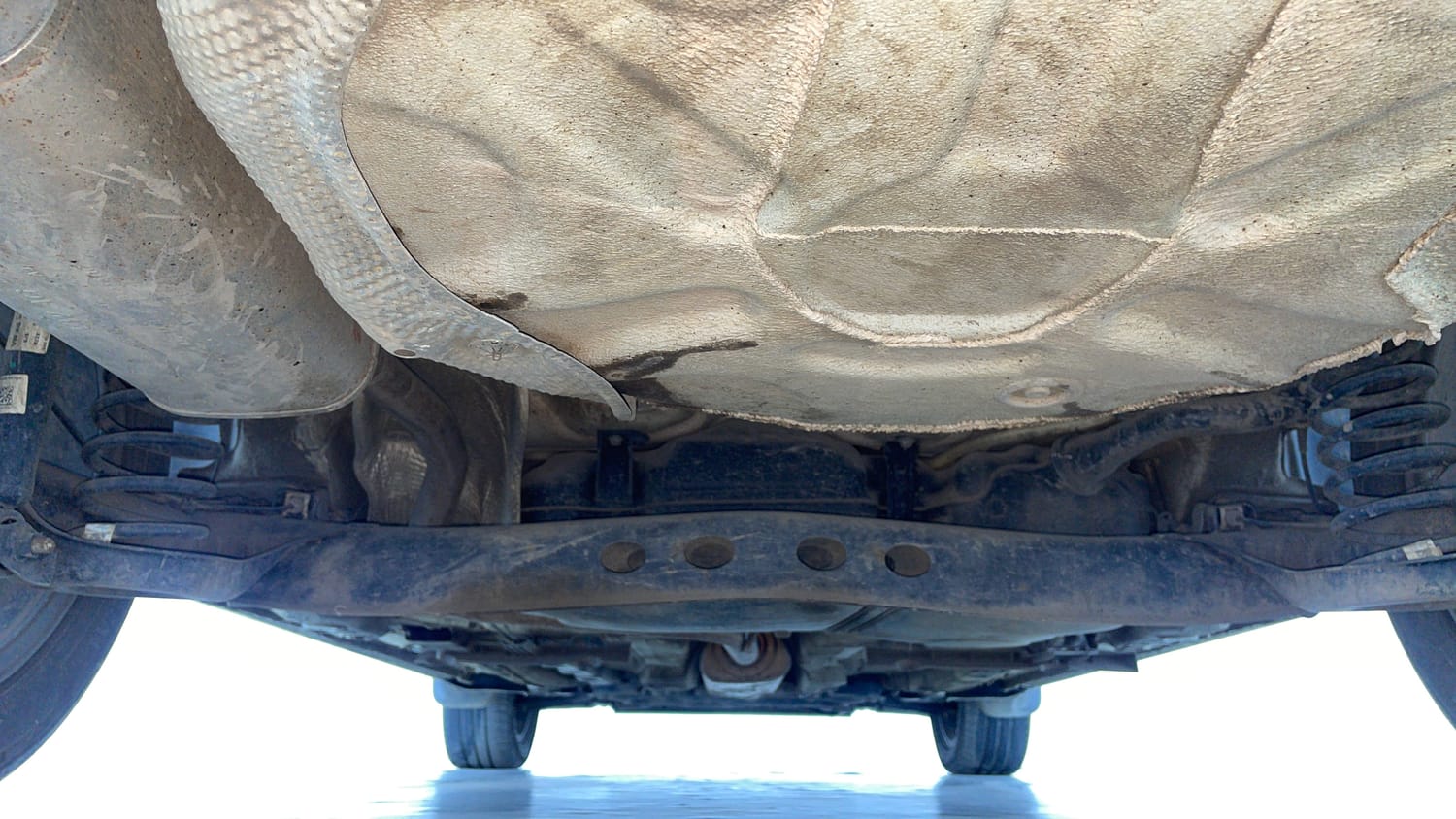 Used 2022 Volkswagen Virtus Topline 1.0 TSI MT Petrol Manual extra REAR UNDERBODY VIEW (TAKEN FROM REAR)