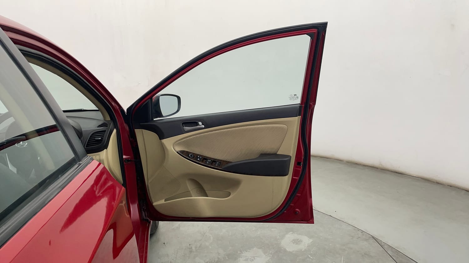 Used 2016 Hyundai Fluidic Verna 4S 1.6 VTVT S Petrol Manual interior RIGHT FRONT DOOR OPEN VIEW
