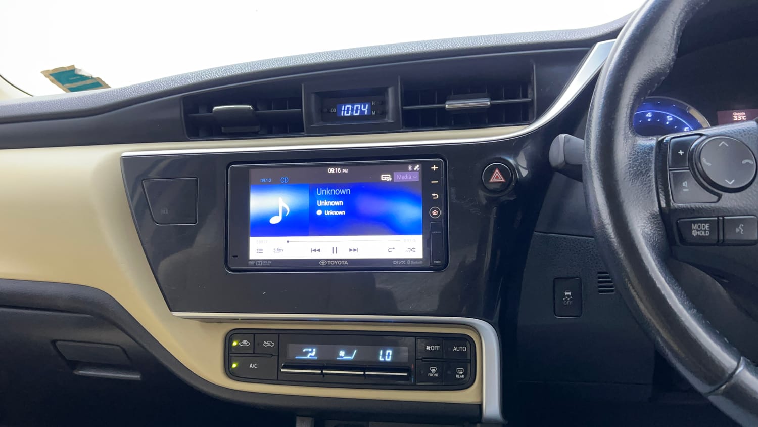 2017 Toyota Corolla Altis GL Petrol-13