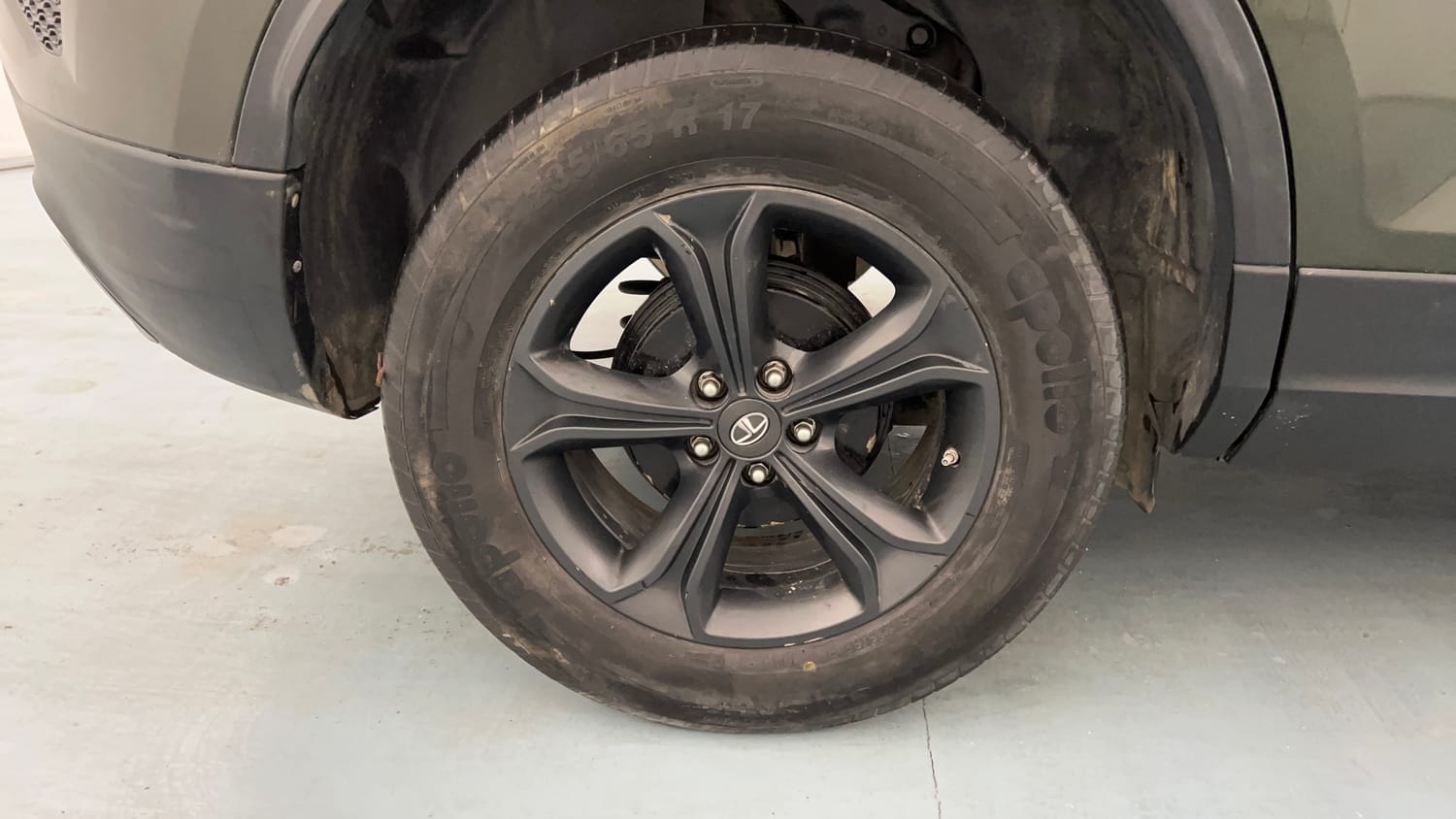 Used 2021 Tata Harrier XT Plus Camo Diesel Manual tyres RIGHT REAR TYRE RIM VIEW