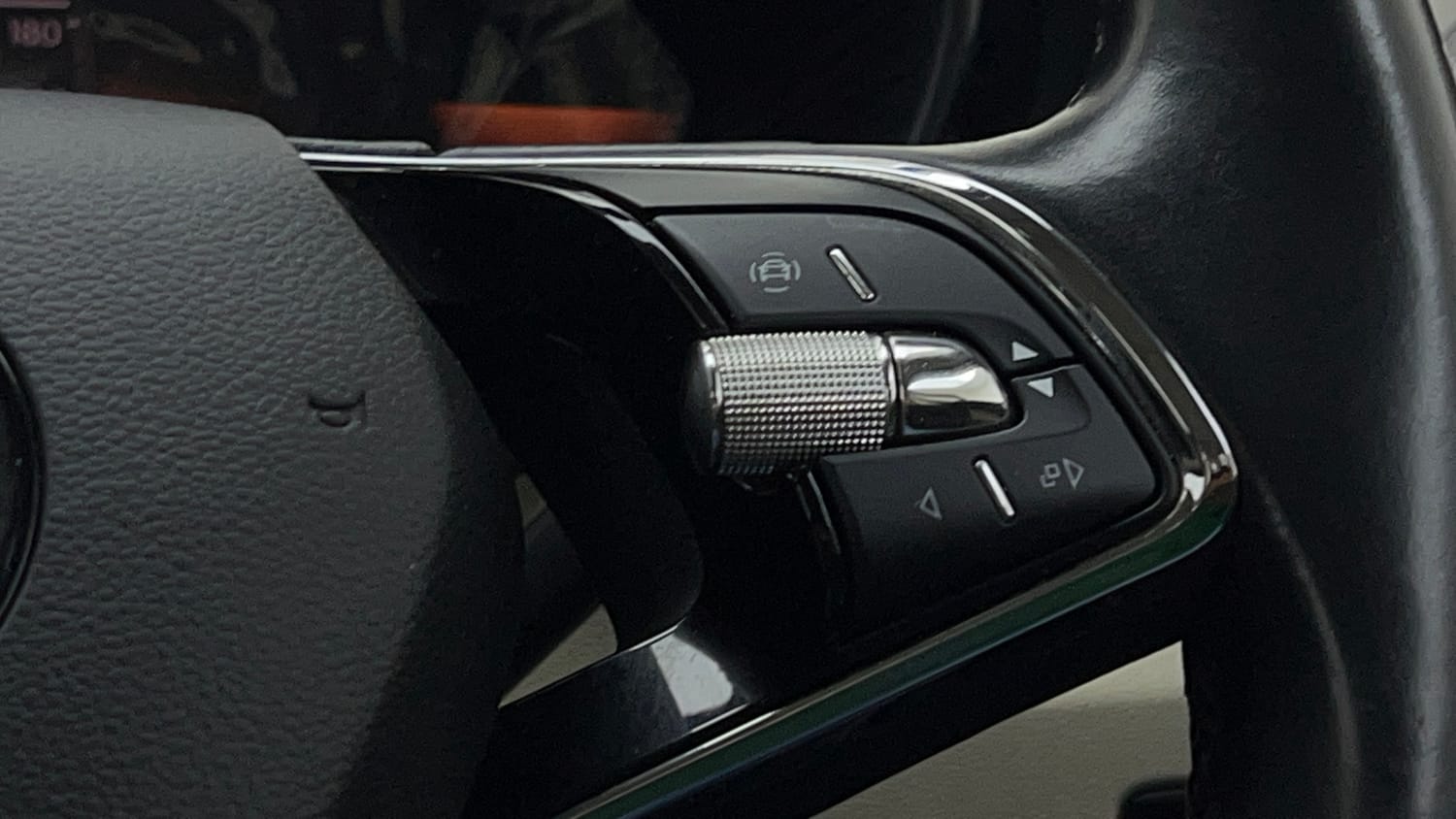 2022 Skoda Slavia Style 1.0L TSI AT-41