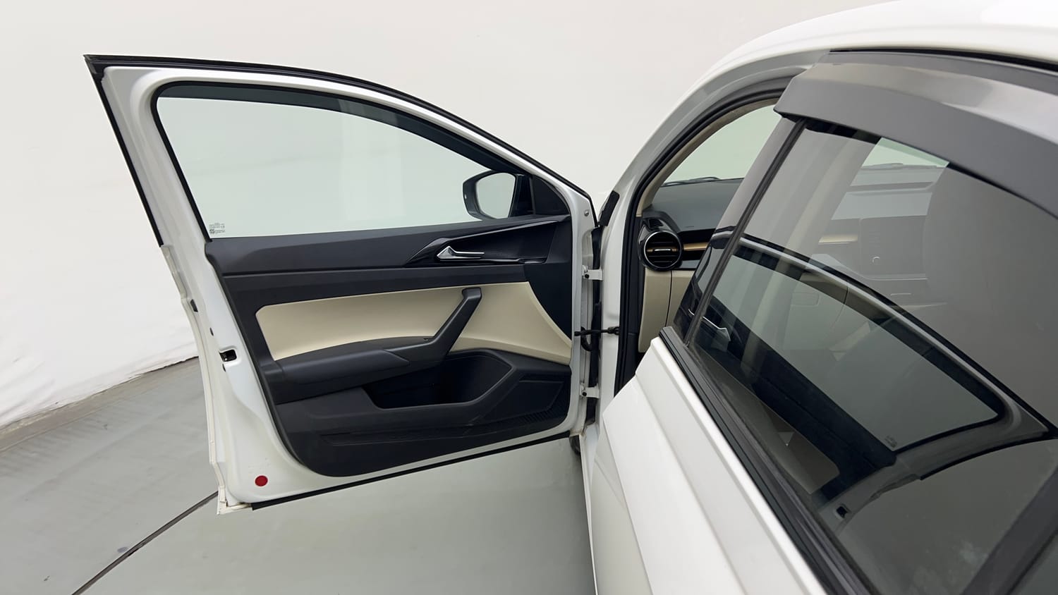 2022 Skoda Slavia Style 1.0L TSI AT-21