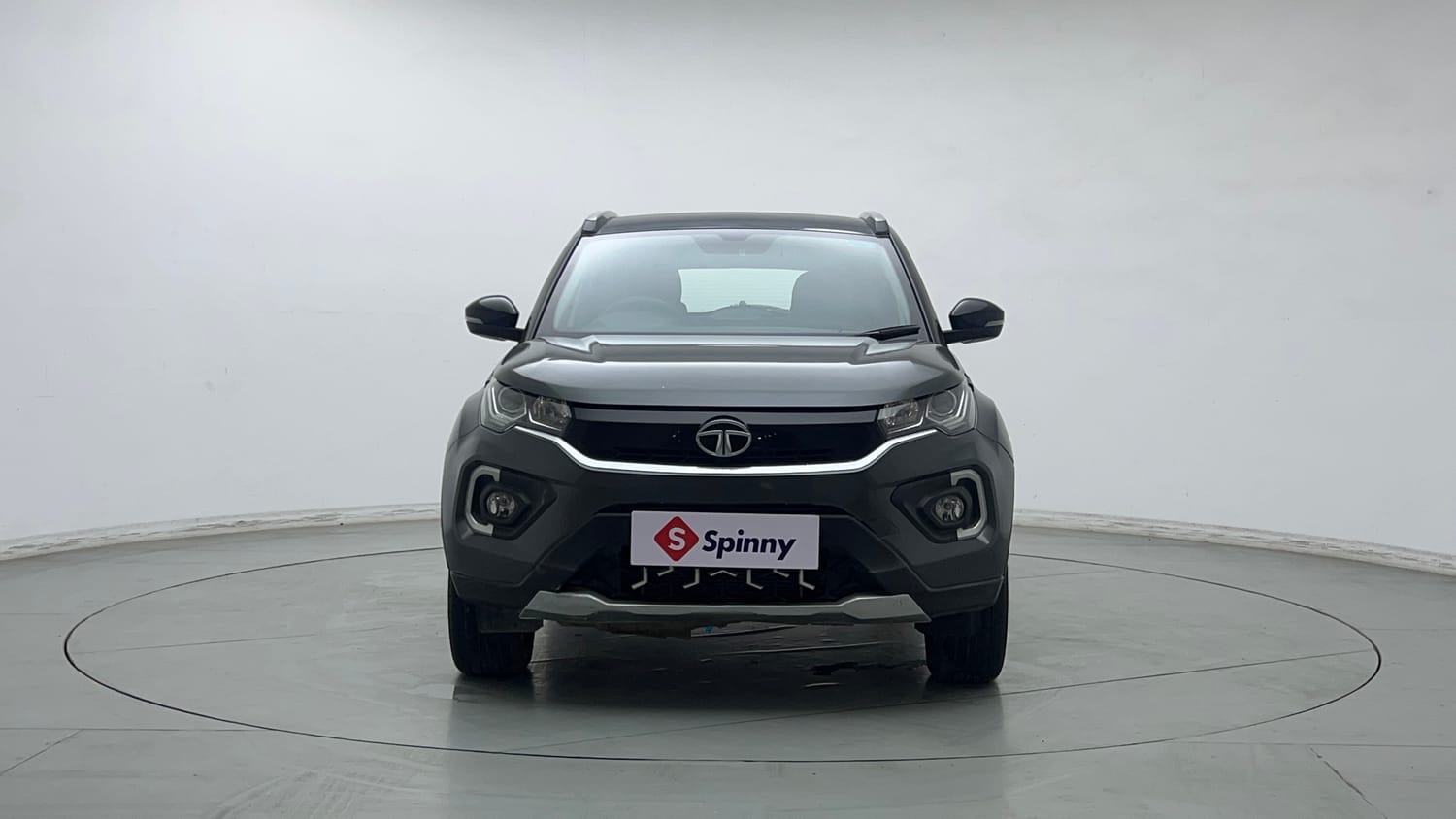 Used 2023 Tata Nexon XZ Plus Petrol Manual exterior FRONT VIEW