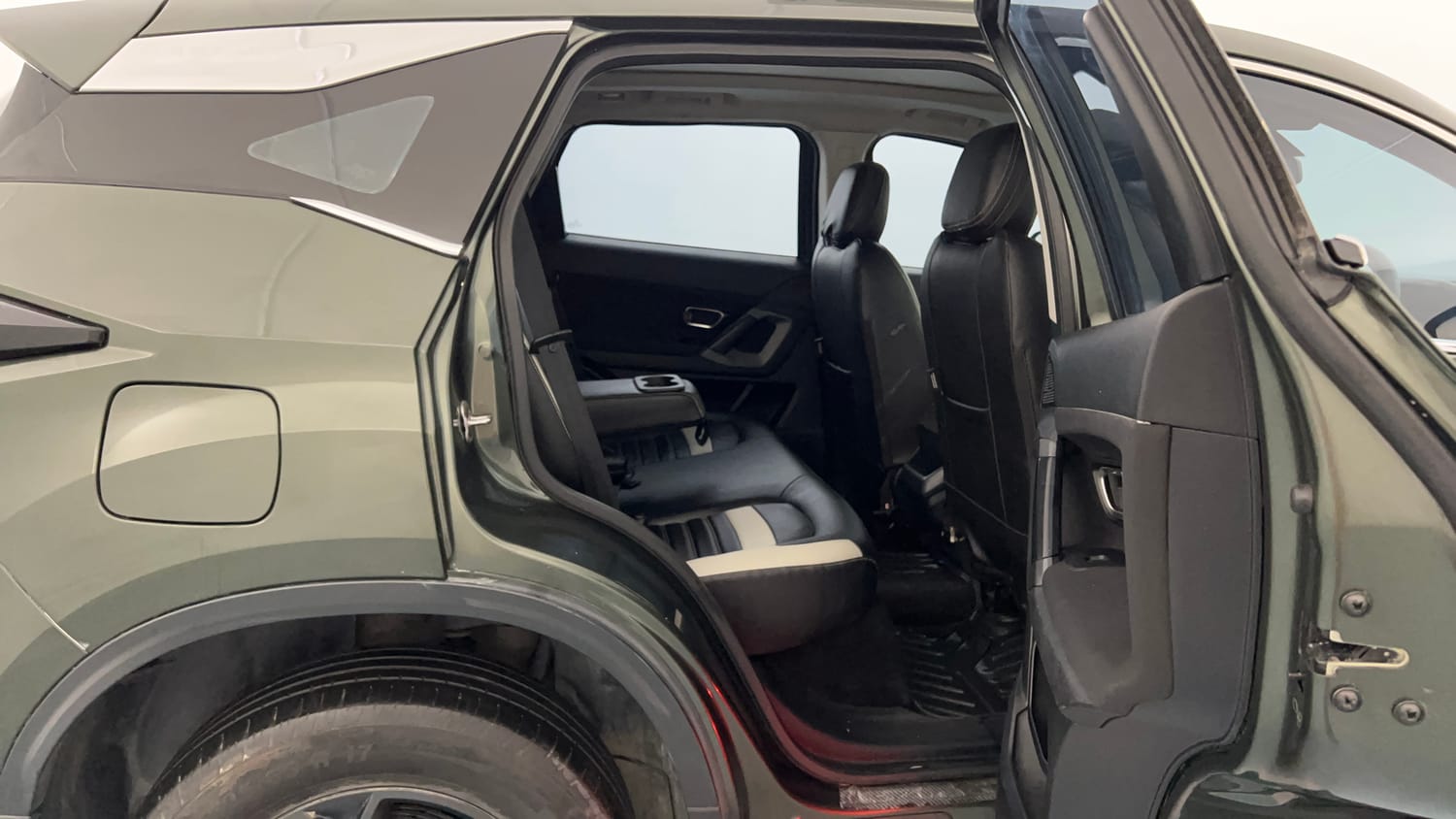 Used 2021 Tata Harrier XT Plus Camo Diesel Manual interior RIGHT SIDE REAR DOOR CABIN VIEW