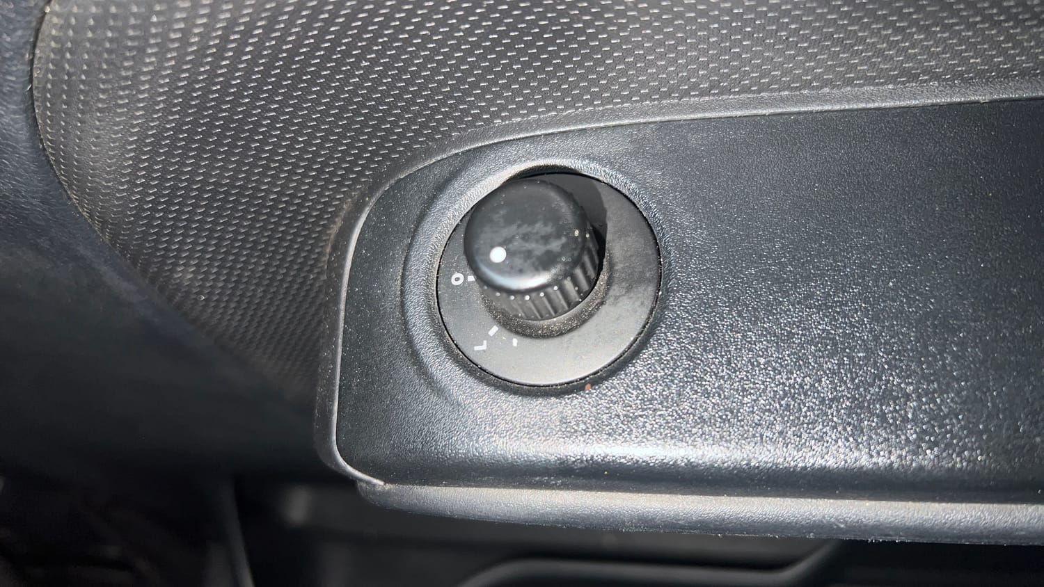 Used 2022 mahindra Thar LX Hard Top Petrol AT 4WD Petrol Automatic top_features Cruise control