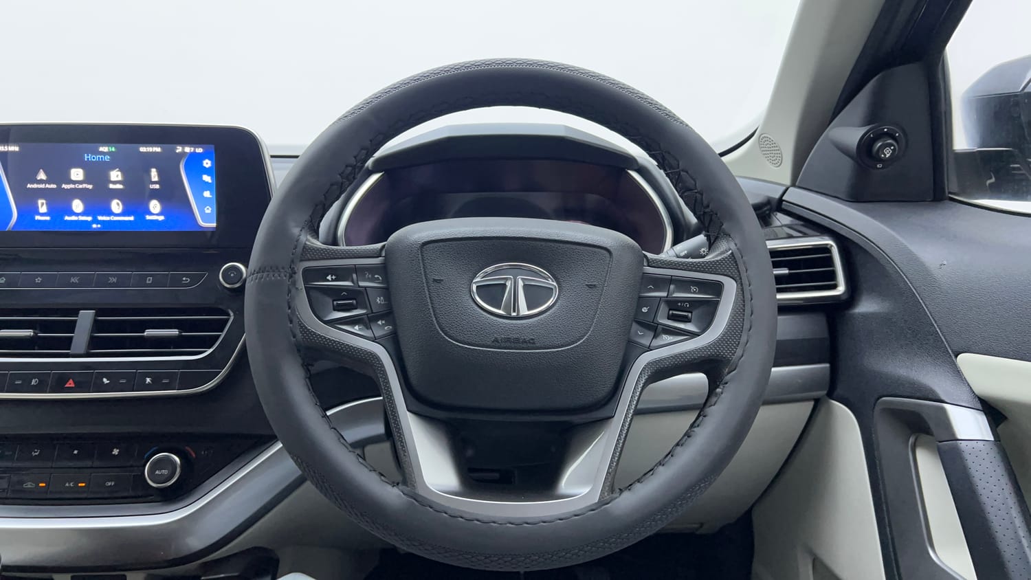 2021 Tata Safari XZA-14