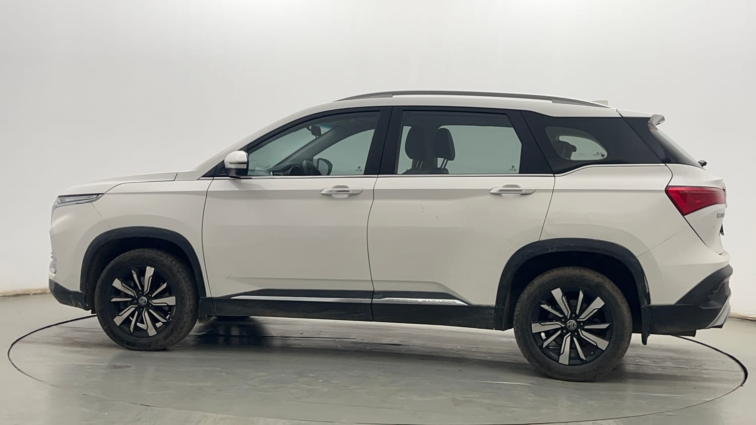 Used 2020 MG Motors Hector Sharp 2.0 Diesel Diesel Manual exterior LEFT SIDE VIEW
