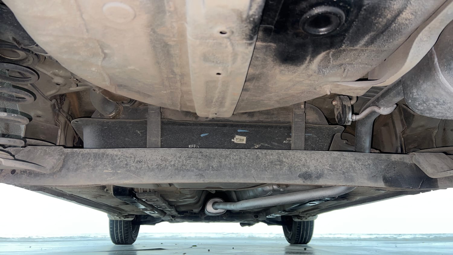 Used 2015 Hyundai Grand i10 Sportz 1.2 Kappa VTVT Petrol Manual extra REAR UNDERBODY VIEW (TAKEN FROM REAR)