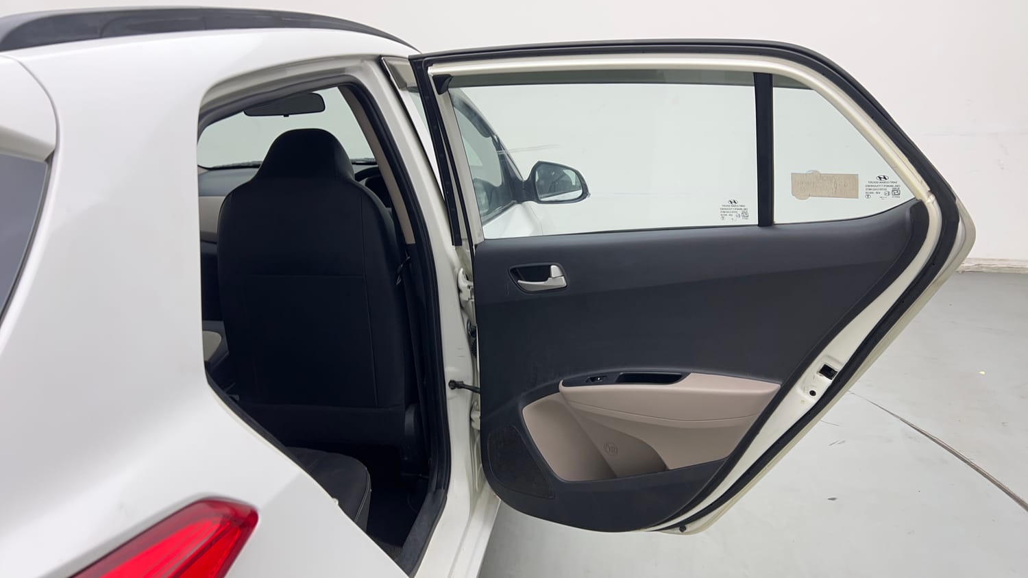 Used 2015 Hyundai Grand i10 Sportz 1.2 Kappa VTVT Petrol Manual interior RIGHT REAR DOOR OPEN VIEW
