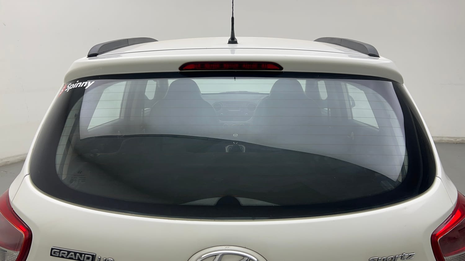 Used 2015 Hyundai Grand i10 Sportz 1.2 Kappa VTVT Petrol Manual exterior BACK WINDSHIELD VIEW