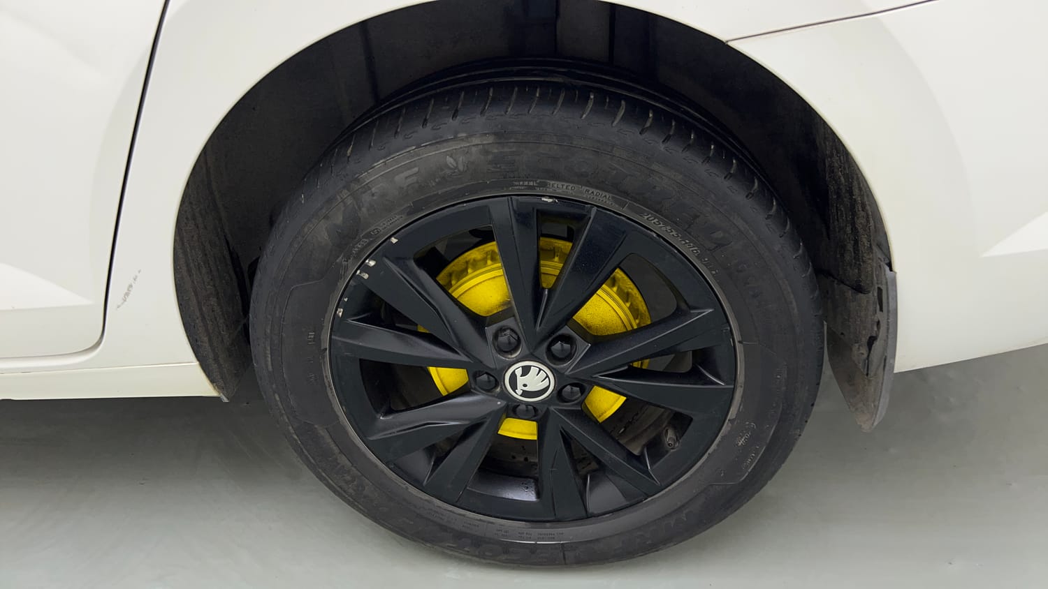 2022 Skoda Slavia Style 1.0L TSI AT-35